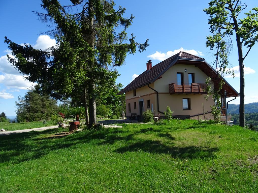 Holiday Home Razglednik Logatec Kültér fotó